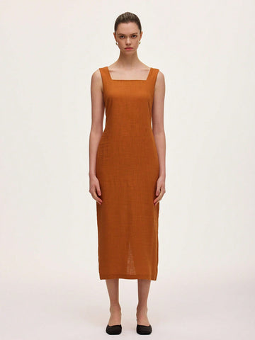 This playful linen dress features a flattering square neckline and a cinched waist that highlights your silhouette. The back slit adds a touch of flirty movement, making it perfect for casual outings or sunny days. Lightweight and breezy, it keeps you comfortable while turning heads wherever you go.