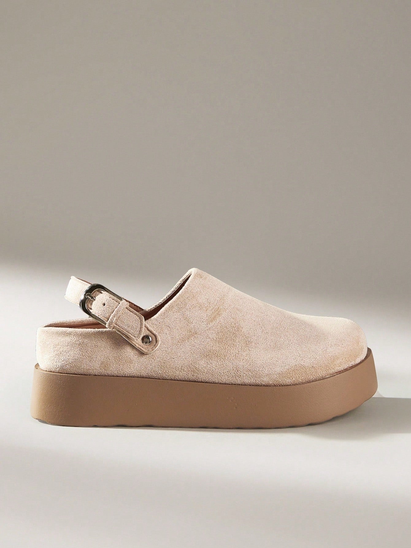 Step into cozy charm with these Women's Casual Thick Sole Loafers, perfect for autumn and winter vibes. Their thick soles keep you comfy and supported all day, while the playful design adds a dash of style to your casual looks. Whether you're strolling through crunchy leaves or heading out for a coffee, these loafers blend comfort and flair effortlessly.