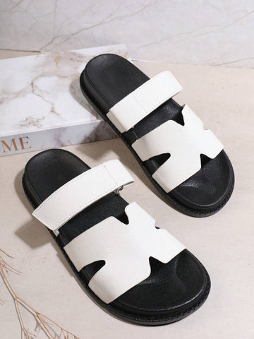 These Women's Hook and Loop Closure Stacked Platform Slipper Sandals feature an adjustable strap and a trendy elevated base to ensure every shoe fits perfectly. Designed with a festive touch for the holiday season, these platform sandals provide the ideal height while maintaining excellent stability for indoor gatherings or outdoor Christmas walks.