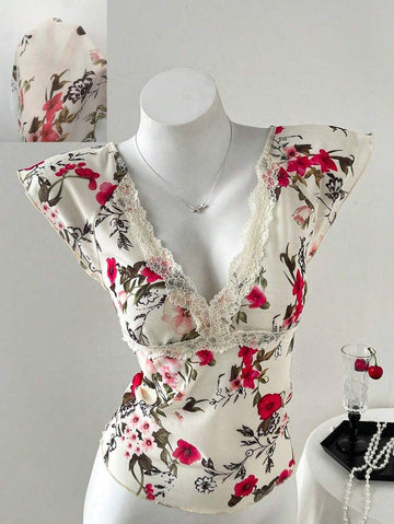 Elevate your casual look with this Women's Lace Patchwork V-Neck Knit T-Shirt. The delicate lace details add a flirty touch, while the soft knit fabric ensures all-day comfort. Its stylish patchwork design and sexy V-neckline make it perfect for turning heads wherever you go. Play up your fun side with this effortlessly chic top!