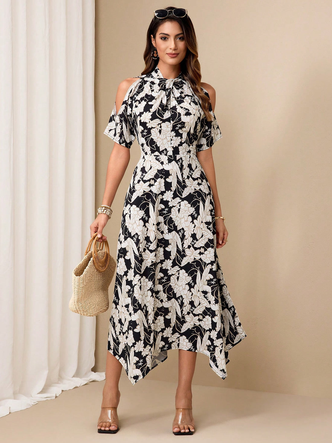Effortlessly elegant with a twist! Our Women's Off-Shoulder Twist Neck Dress is perfect for any occasion, offering a flattering off-shoulder neckline and a unique twist detail at the neck. Pair it with heels for a night out or sandals for a casual day look.