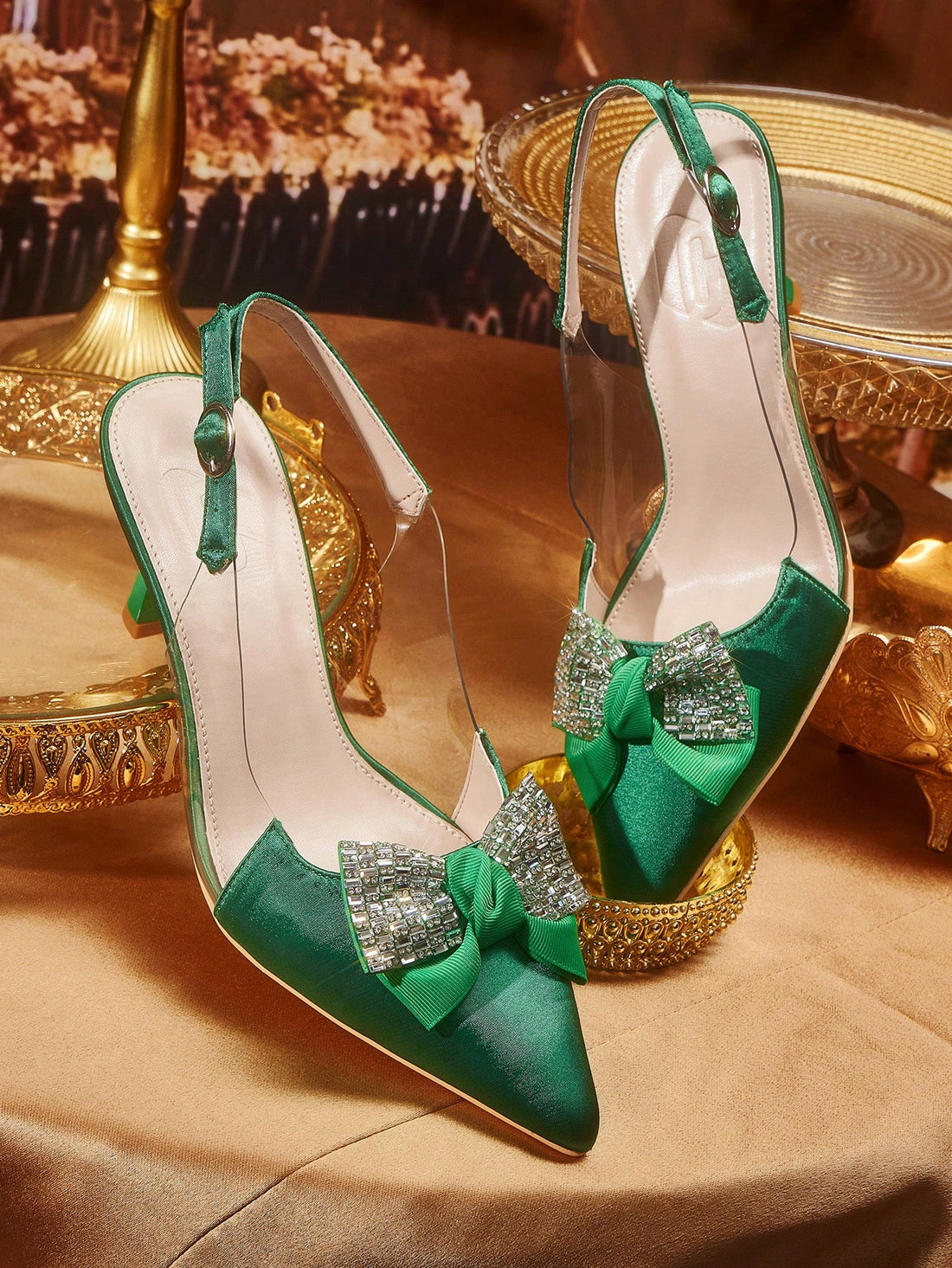 These women's pumps feature a square toe design and stiletto heel, perfect for any occasion. The rhinestone embellishments add a touch of glamour to a comfortable and stylish shoe. Elevate your wardrobe with these versatile pumps.