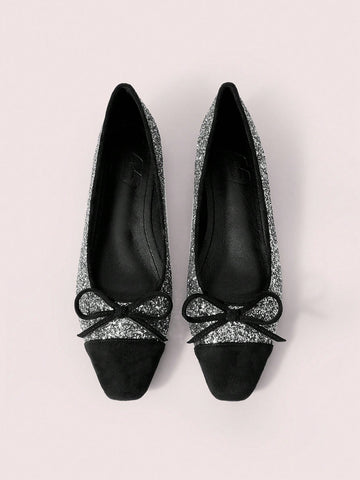 Enhance your style with our Women's Sequin Square Toe Flats. The sparkling sequins add a touch of glamour, perfect for any occasion. These comfortable flats will keep you shining all day long. Add a little sparkle to your wardrobe today!
