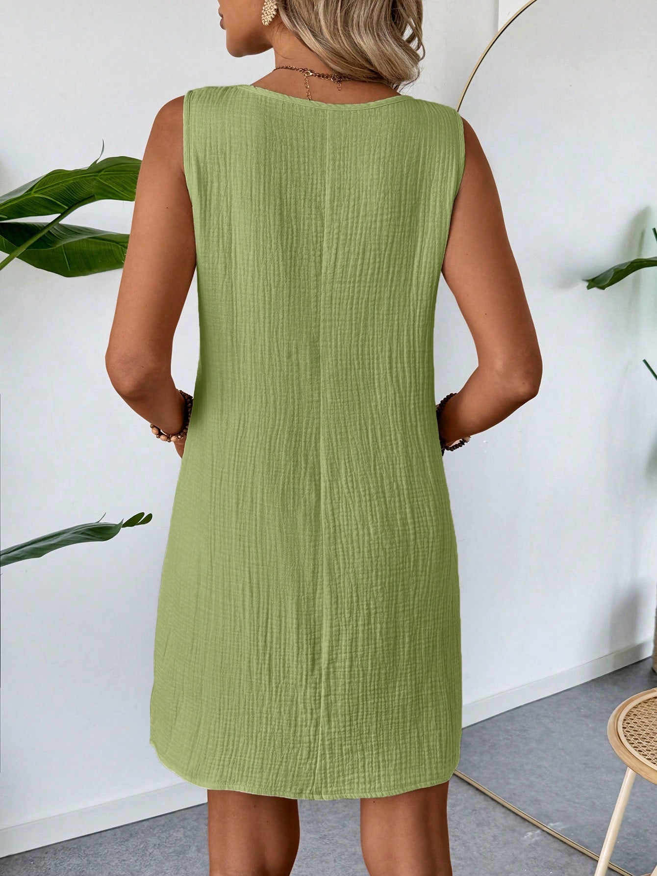 Get ready for a summer of fun in our Women's Summer Linen Texture Sleeveless Tank Dress! Made from breezy linen, this dress is perfect for days at the beach or casual outings. Its elegant apricot color adds a touch of sophistication to any look. Stay cool and stylish all season long in this must-have piece. (Sun, sand, and style, oh my!)