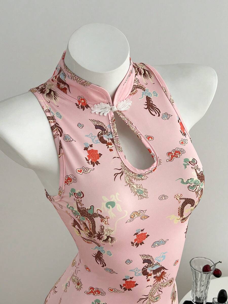 Embrace timeless elegance with this Women's Vintage Dragon Print Sleeveless Dress. Featuring a striking mandarin collar and flattering bodycon silhouette, this mini dress is crafted from soft knitted fabric with a subtle stretch for comfort and movement. The sleek pencil hem and slim fit create a sophisticated look perfect for any occasion—from casual dates and travel to parties and special celebrations. 