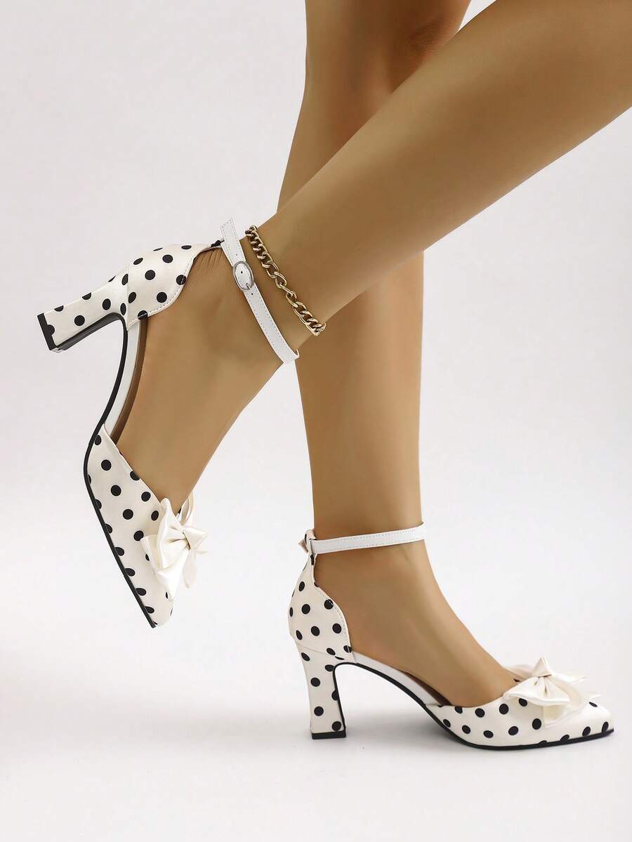 Experience the breathtaking fusion of mid-century cinematic heritage and sharp, modern architectural tailoring. This stunning polka dot ensemble is meticulously designed for the woman who values a high-fashion, "quiet luxury" approach to professional and casual shoes—the ultimate centerpiece for prestigious business meetings, exclusive weekend brunches, and high-authority urban retreats.