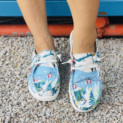 Festive Fun: Women's Cartoon Pattern Canvas Shoes to Rock the Christmas Season!