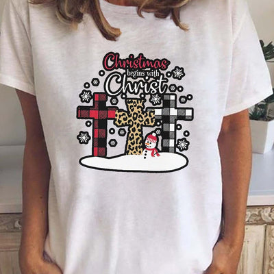 Festive Delight: Snowman Graphic Casual Sports T-Shirt for Stylish Women - Perfect for a Merry Christmas!