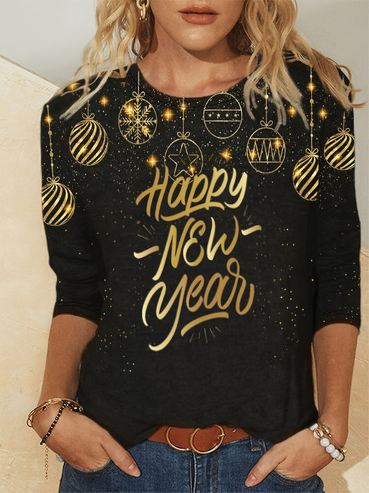 This stylishly festive t-shirt boasts a fun Christmas bauble slogan print, perfect for the holiday season. The plus size fit and long sleeve design provide comfort and versatility. Stay fashionable and comfortable this Christmas with our must-have t-shirt.