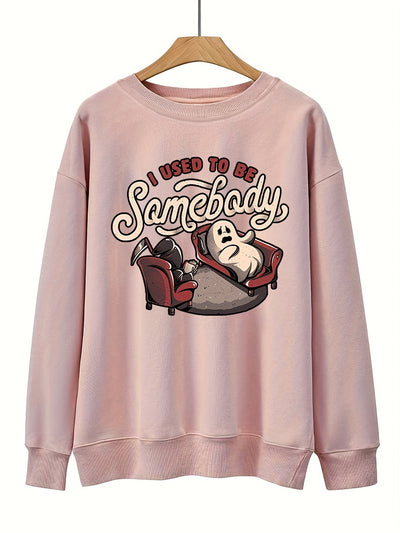 Playfully Spooky: Women's Plus Size Halloween Sweatshirt with Ghostly Slogan Print