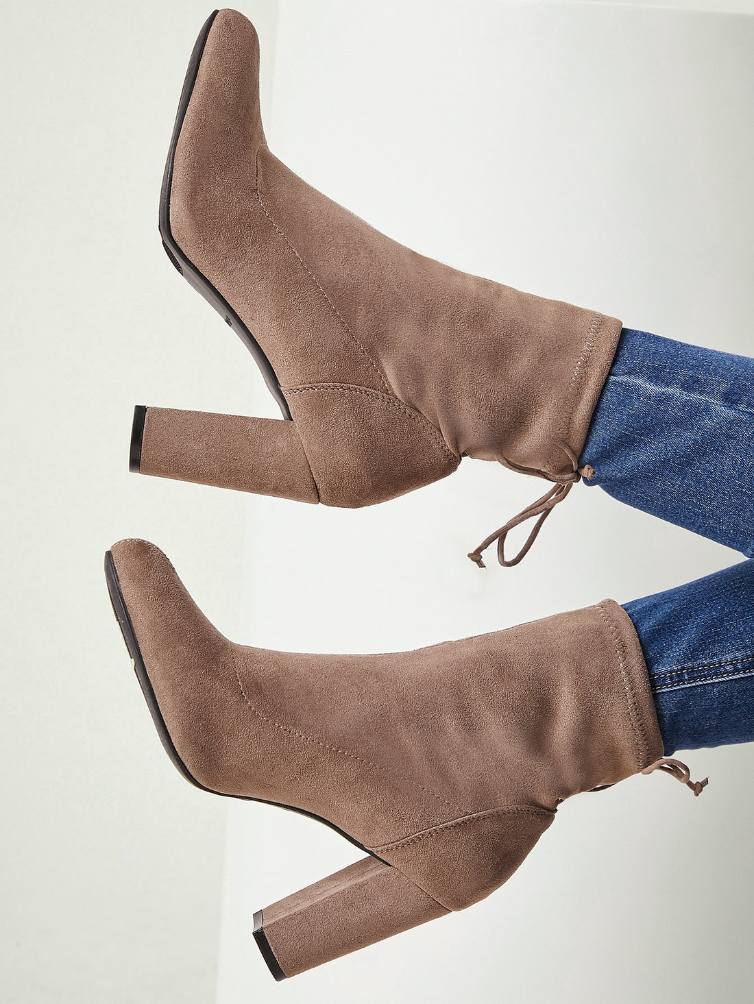 Sparkle in Style: Glitter Knot Back Chunky Boots