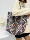 With a timeless colorblock design and geometric patterns, our Chic Colorblock Geometric Shoulder Tote is the perfect <a href=