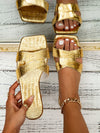 Introducing Chic Crocodile Embossed Flat Slippers, the ultimate in glamorous outdoor sandals for women. These stylish sandals feature a chic crocodile pattern and a flat design perfect for all-day comfort. Elevate your outdoor style with these luxurious and fashionable sandals.