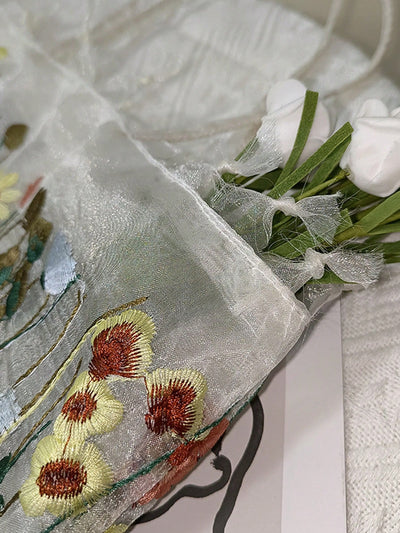 Floral Lace Shoulder Bag: Elegant Mother's Day Gift