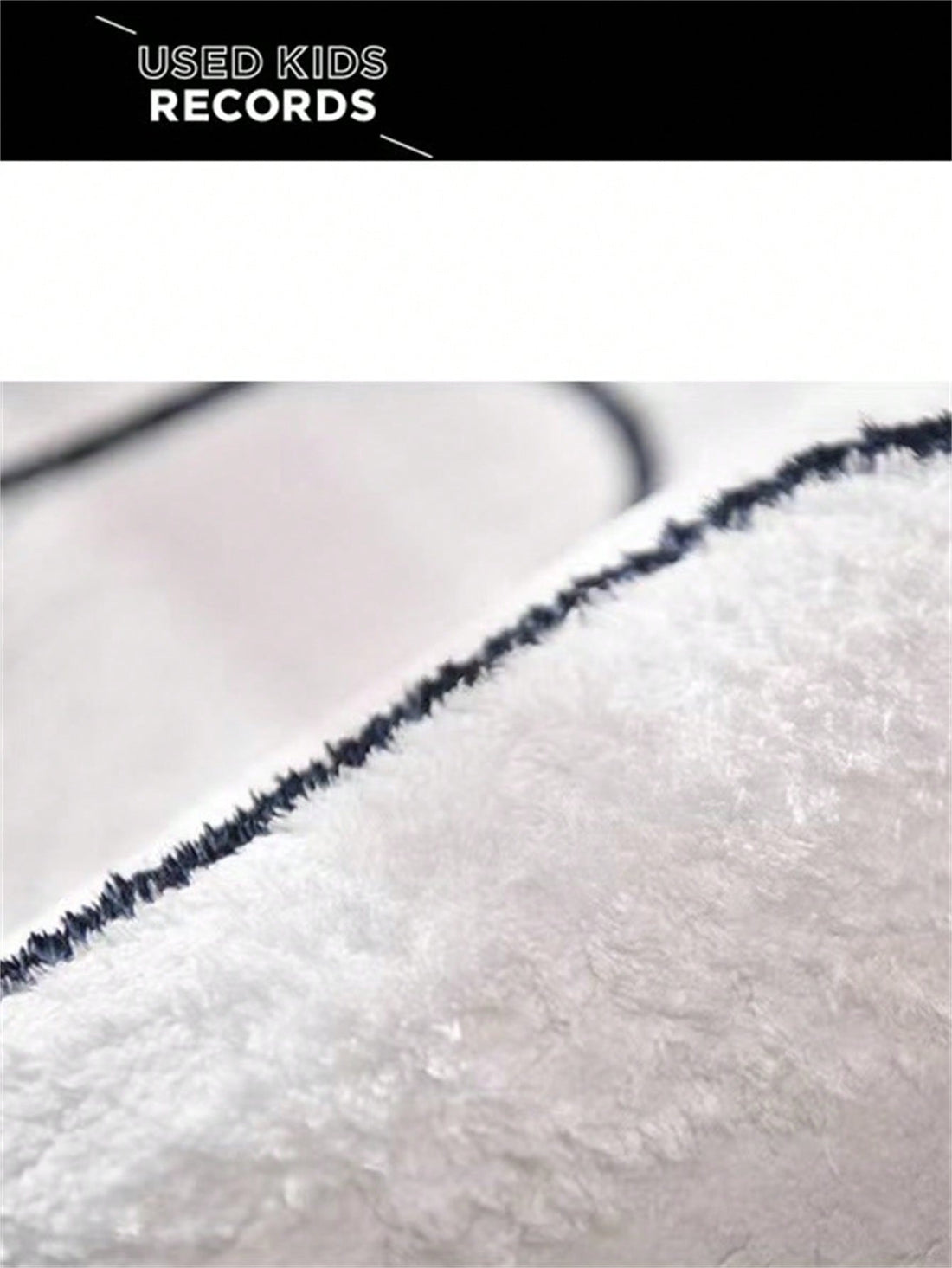 Create a playful and cozy home atmosphere with our Cute and Cozy rug featuring a charming cat pattern. Made with durable materials, this rug is perfect for any room in your home. Transform your space with our adorable and functional rug.