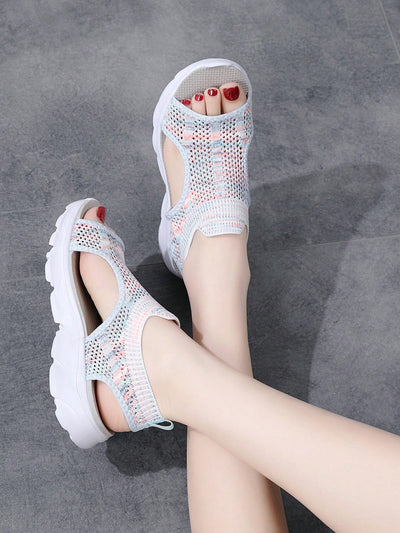 Summer Chic: Women's Flat Heel Peep Toe Sport Sandals with Mesh Upper - Plus Size