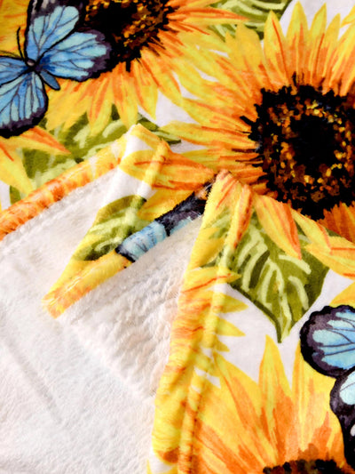 Sunflower Dreams Flannelette Blanket: Cozy Up Your Living Space in Style