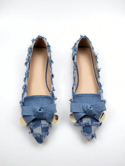 Denim Delight: Raw-Trim Bow Detail Ballet Flats for Fashionable Outdoor Style