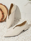 Sleek and Stylish: Women's Pointed Toe Flat Shoes with Slimming Effect