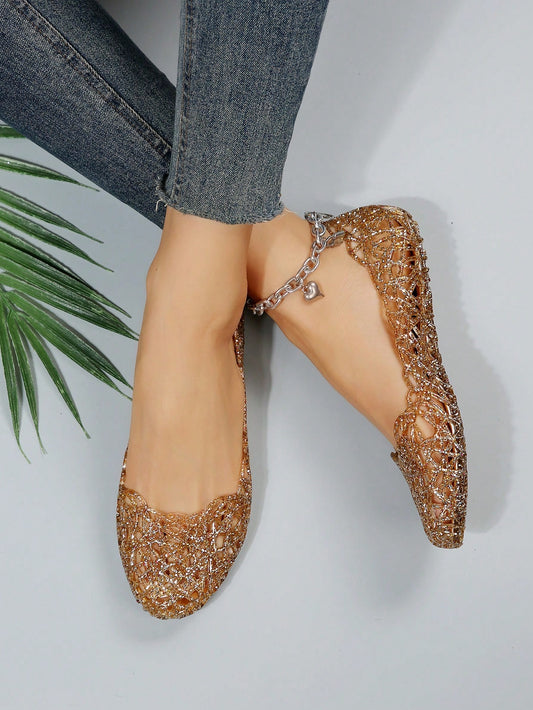 Elevate your style with our Sparkling Gold Rhinestone <a href="https://canaryhouze.com/collections/women-canvas-shoes" target="_blank" rel="noopener">Ballet Flats</a>! Made from high-quality materials, these flats are designed to add glamour to any outfit. The dazzling rhinestones are sure to make a statement while the comfortable design ensures all-day wear. Perfect for any occasion, these flats are a must-have for any fashion-forward individual.