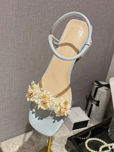 Sparkling Flower Rhinestone Chunky Heel Sandals: Step into Spring with Style