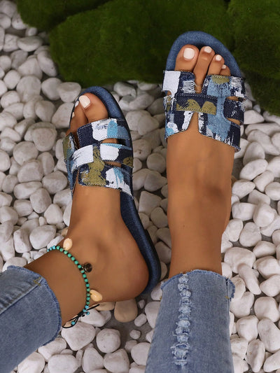 Summer Fun: Graphic Print Buckle Decor Slide Sandals for Fashionable Women