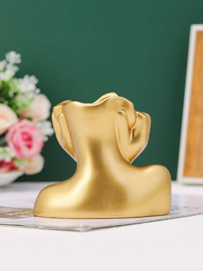 Nordic Golden Face Holding Flower Vase: A Unique Body Shape Design