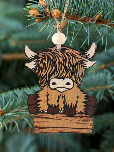 Western Style Bull Head Pendant: A Unique Wooden Christmas Decoration