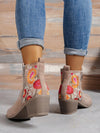 Western Chic: Embroidered Chunky Heel Boots for the Fashionable Woman