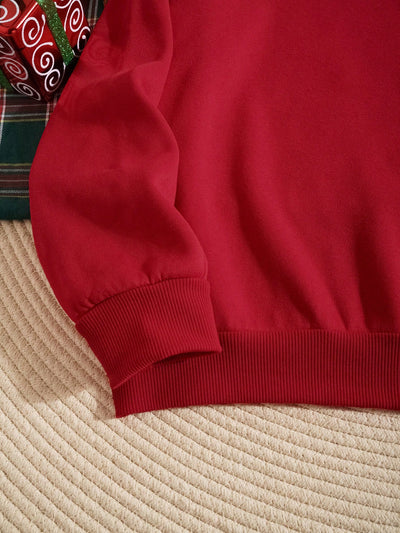 Festive Coziness: Christmas Print Thermal-Lined Sweatshirt for Comfort and Style