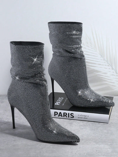 Glamorous Metallic Pointy Toe Stiletto Boots for Posh Fashionistas