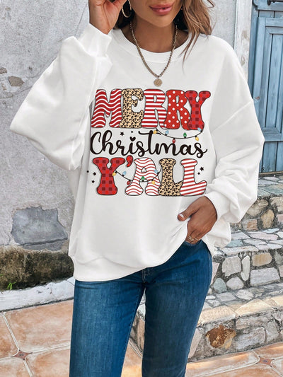 This stylish sweatshirt is perfect for festive celebrations. Featuring a classic drop shoulder design and printed Christmas pattern, this sweatshirt is super comfortable and cozy for all-day wear. With its plush fabric, you'll never want to take it off!