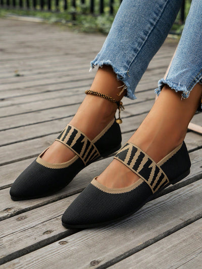 Comfortable Plus Size Black Knitted Loafers: Stay Stylish and Comfortable All Day!