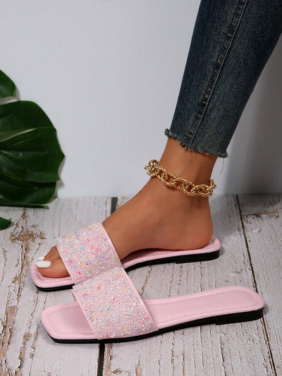 Sparkling Summer: Women's Plus Size Flat Sandals with Rhinestone Embellishment