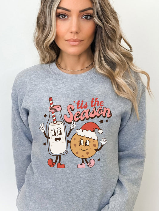 This Festive Christmas Graphic Letter Print Sweatshirt is perfect for any woman's winter wardrobe. Crafted from a soft and comfortable fabric, it features a bold print of festive graphics and letters that will add an extra layer of warmth and style.