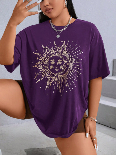 Sun Moon Pattern Perfect: Plus Size Round Neck T-Shirt