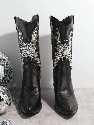 Shimmering Silver Metallic Western Boots with Embroidered Detail