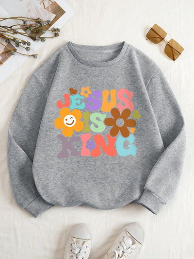 Stay comfortable and stylish with this thermal-lined plus size sweatshirt. The eye-catching slogan graphics add a fashionable touch. The thermal lining and tailored fit provides true warmth and comfort. Enjoy your everyday fashion with Floral Bliss