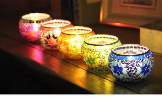 Add some color and romance to your next candlelit dinner with our Colorful Mosaic Glass Candlestick. Perfect for Christmas or any special occasion, this candlestick comes in 6 vibrant colors to match any decor. Made with high-quality glass, it's a beautiful and unique addition to your home decor.