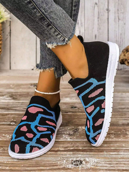 Introducing our Independence Day Style: Women's Printed Slip-On Flat <a href="https://canaryhouze.com/collections/women-canvas-shoes" target="_blank" rel="noopener">Shoes</a>! Featuring a unique print design and slip-on style, these comfortable and stylish shoes are perfect for celebrating the 4th of July in style. Made with high-quality materials, these shoes are a must-have for any patriotic fashionista.