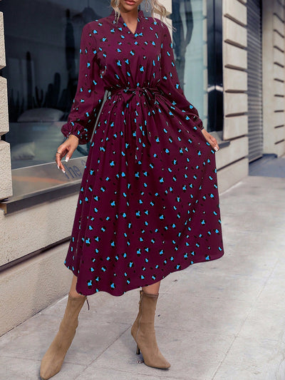 Chic and Stylish: Women's Lantern Sleeve Printed Shift Dress