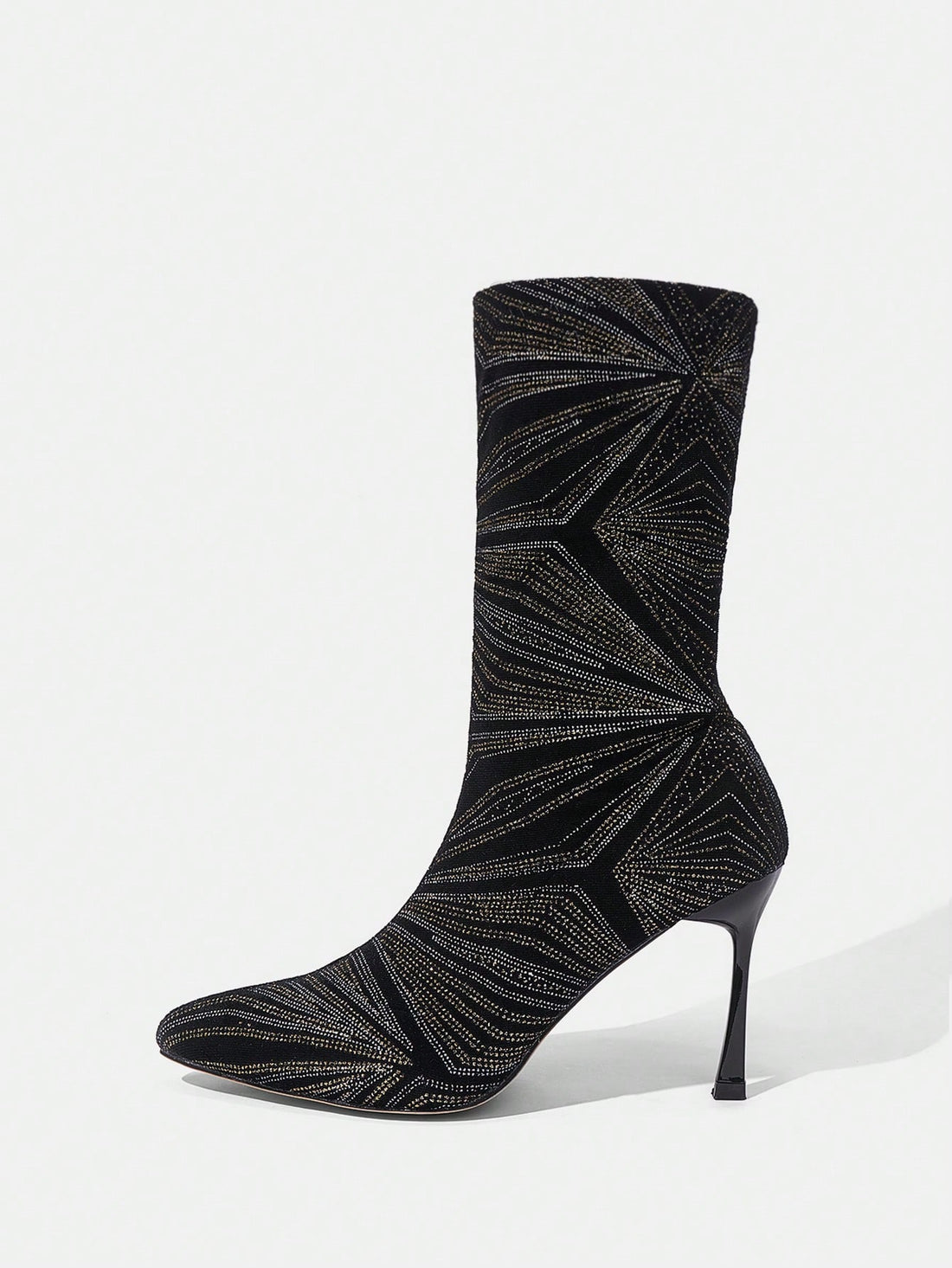 Elevate any outfit with Dazzling Diva: Rhinestone Decor Irregular Diamond Shape High Heel <a href="https://canaryhouze.com/collections/women-boots" target="_blank" rel="noopener">Boots</a>. Made with intricate diamond-shaped rhinestone decor and a stunning irregular heel, these boots are sure to make a statement. Experience luxury and glamour with every step.