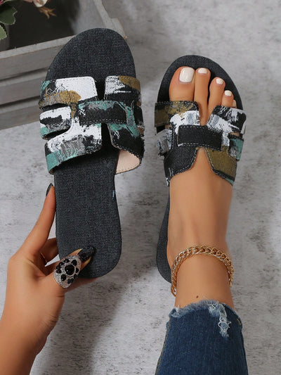 Summer Fun: Graphic Print Buckle Decor Slide Sandals for Fashionable Women