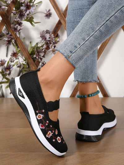 Spring into Style: Low-cut Breathable Slip-on Casual Shoes for Women