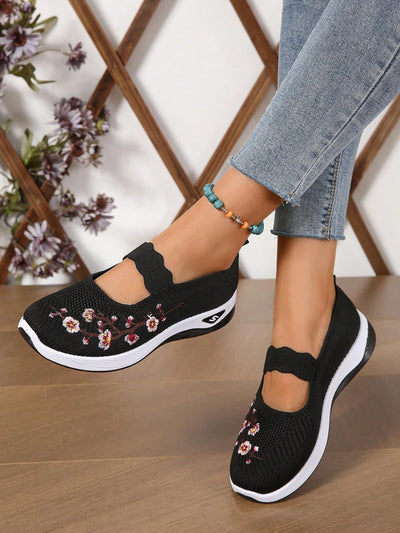 Spring into Style: Low-cut Breathable Slip-on Casual Shoes for Women