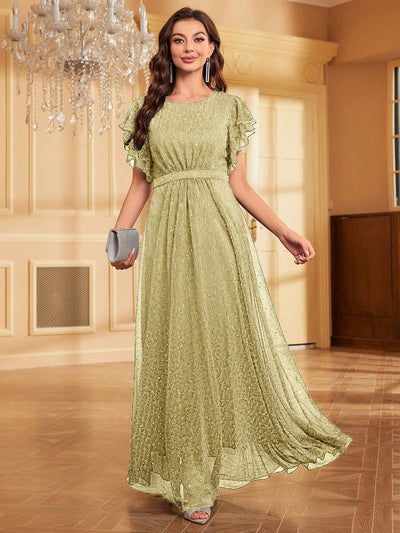 This stunning cocktail <a href="https://canaryhouze.com/collections/women-dresses" target="_blank" rel="noopener">dress</a> will make you the belle of any event. Its elegant design, adorned with ruffles, will accentuate your figure and make you stand out in any crowd. Feel confident and gorgeous in this show-stopping piece.