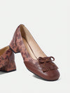 Vintage Elegance: Chunky Heel Pumps with Rounded Toe