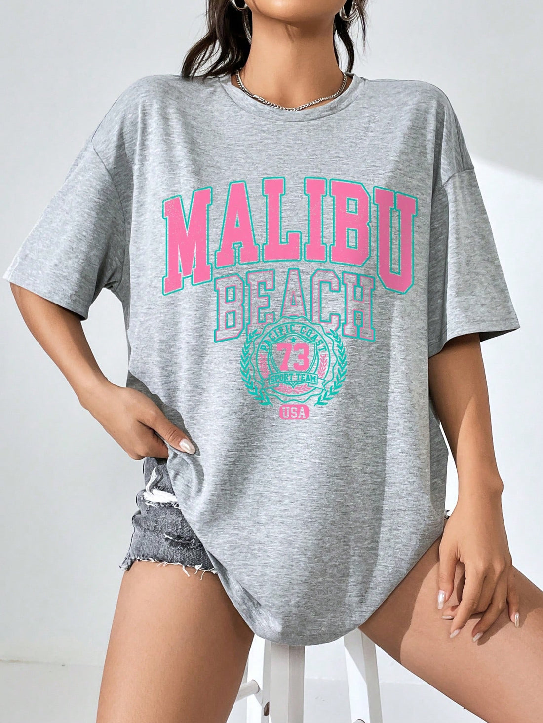 Stay comfortable and stylish with our Loose Fit Women's Letter Printed Drop Shoulder T-Shirt. Made with a loose fit and drop shoulder design, you'll have freedom of movement while staying on-trend. Plus, the letter print adds a cool touch to any outfit.