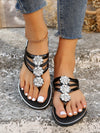 Summer Vacation Essential: Fashionable Rhinestone Flower Flip Flops for Women