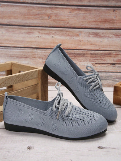 Chic and Comfy: Lace-Up Knitted Mesh Casual Flat Shoes in Gray